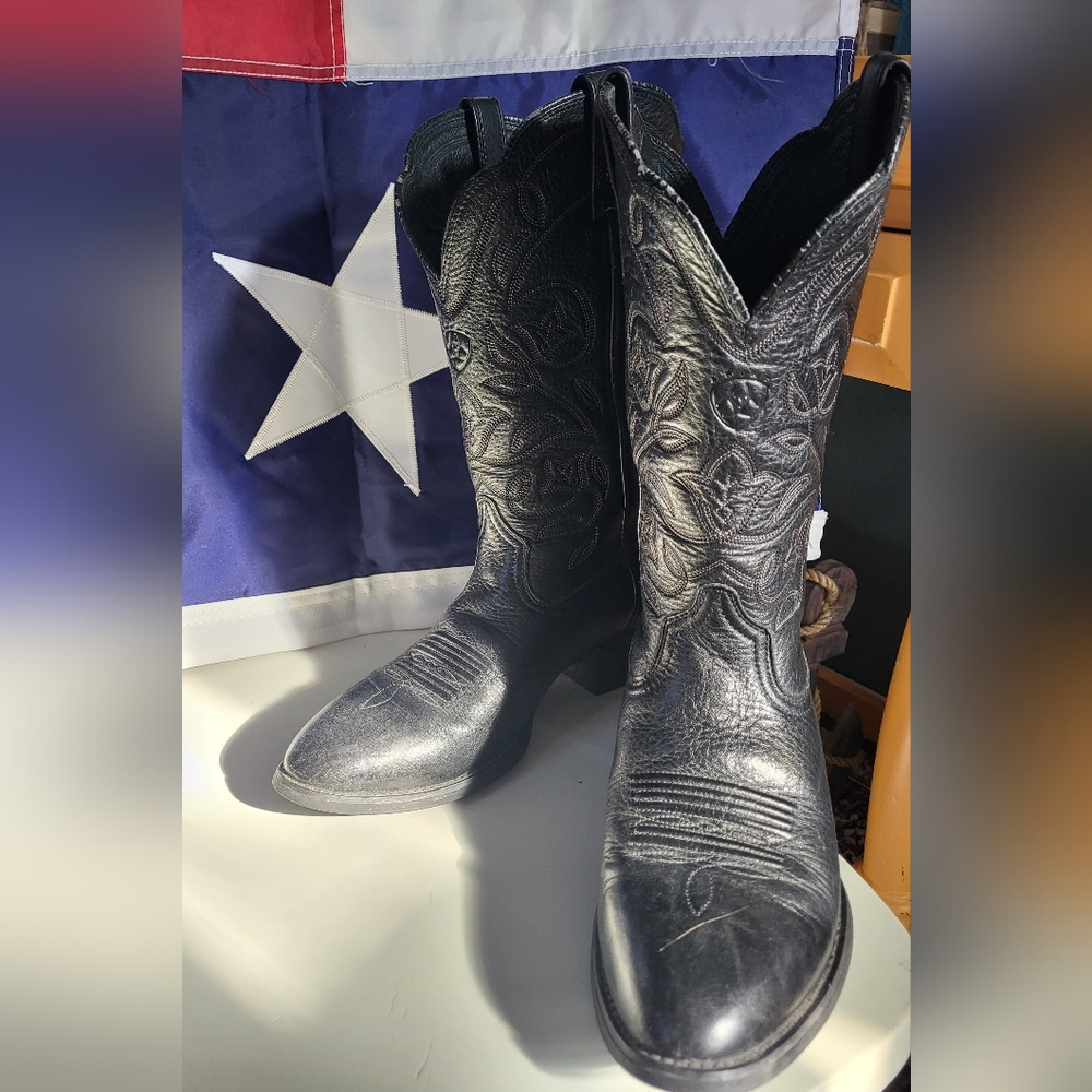 Ariat Black Leather Cowboy Boots